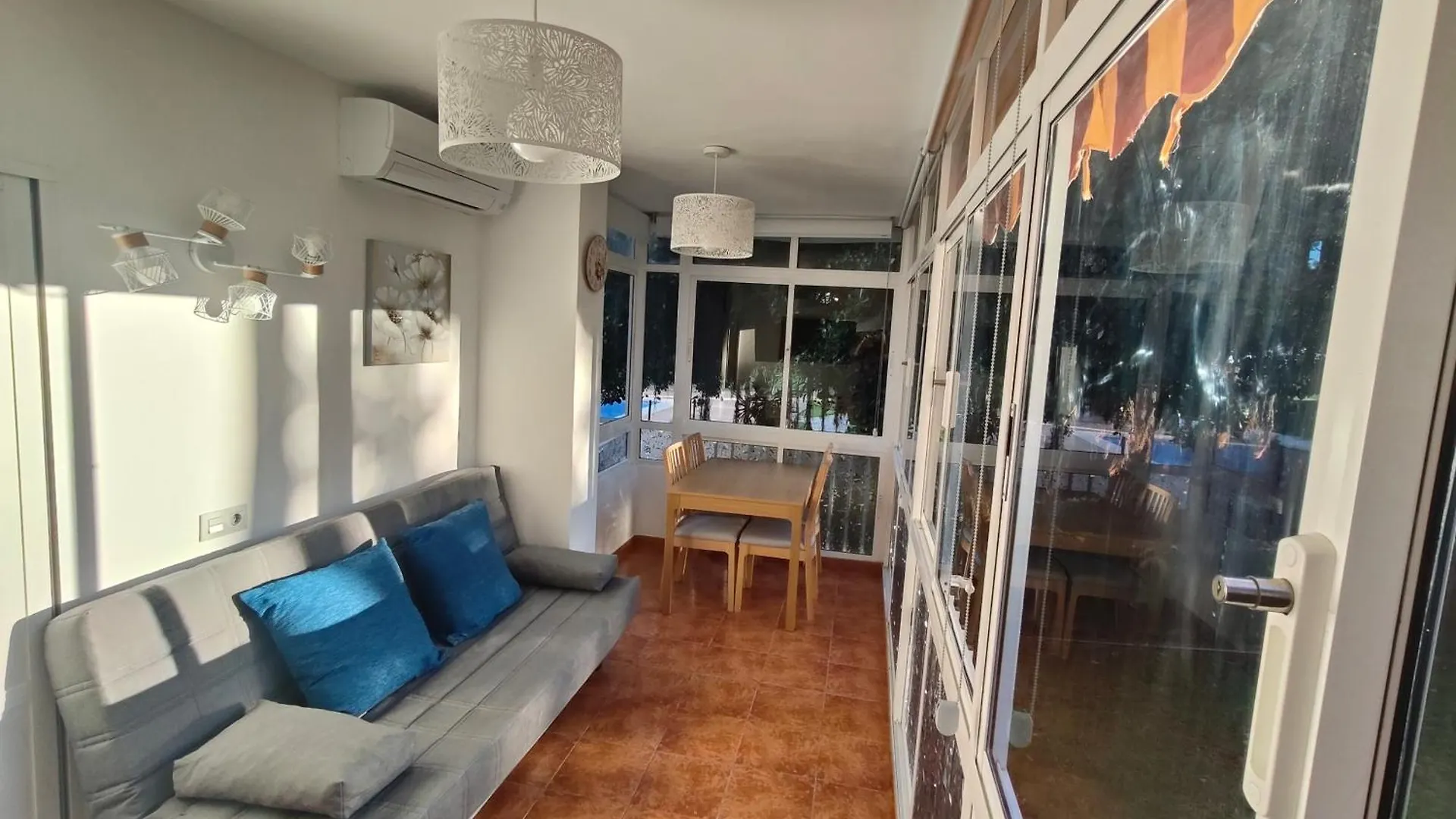 Iris 15 - 24H Reception - 2 Bedrooms Benalmadena 0*,  Spain